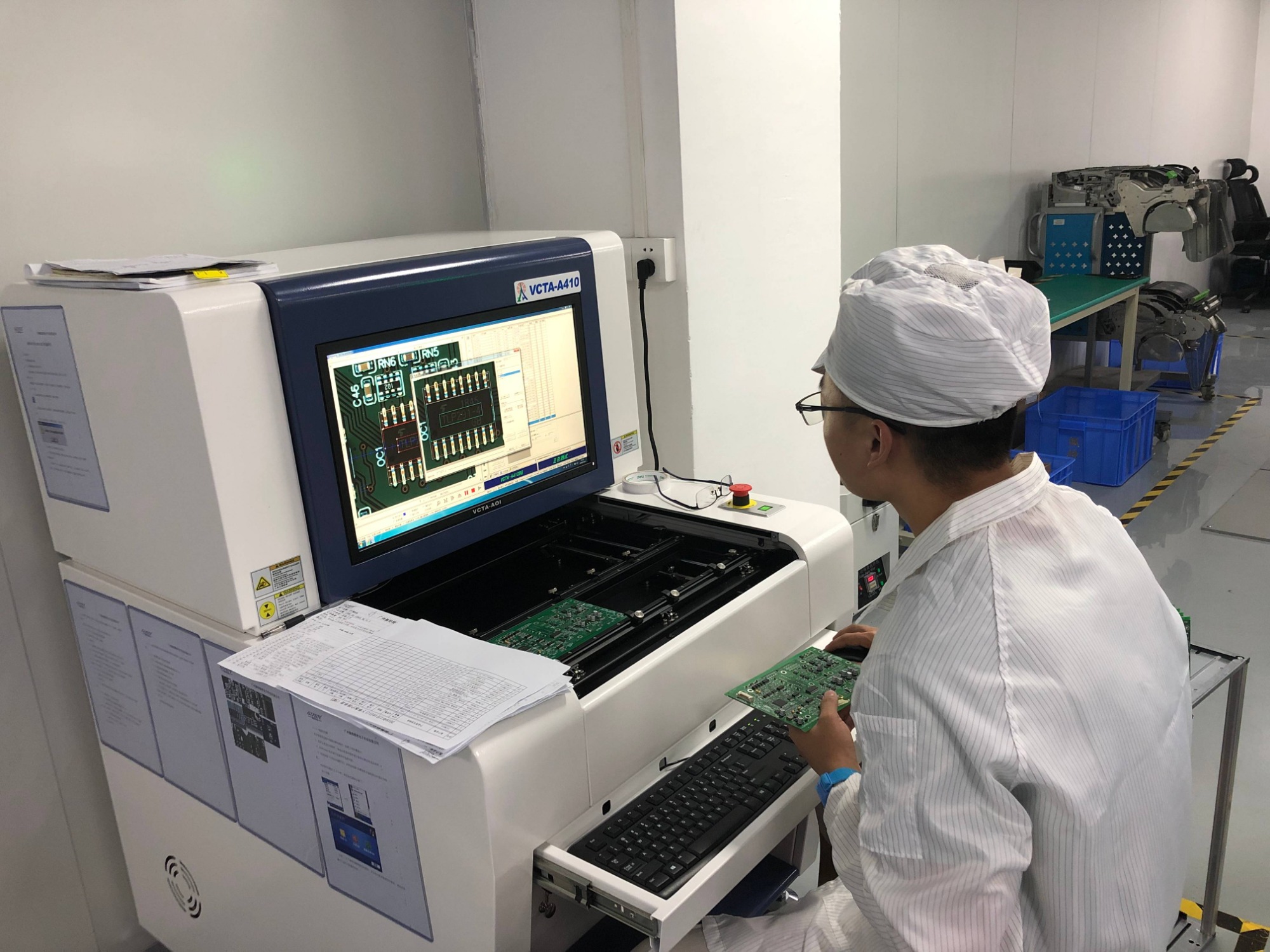 SMT貼片加工中如何確定焊點的質量